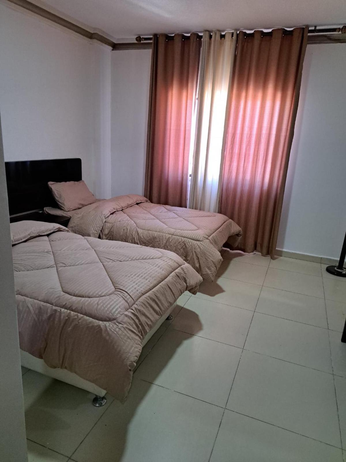 Omaima Hotel Apartments Амман Экстерьер фото