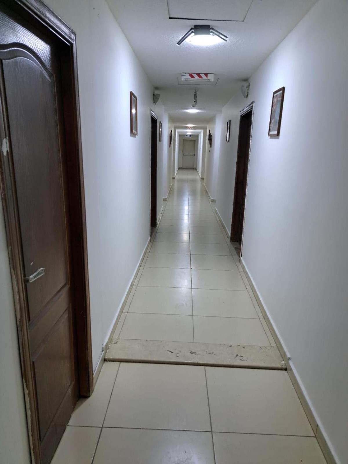 Omaima Hotel Apartments Амман Экстерьер фото